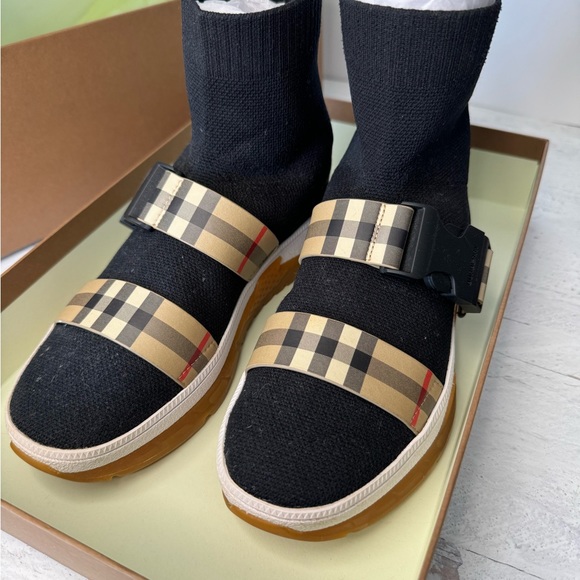 Burberry Other - Girls Burberry sock boots, size 33 or US 1.5-2